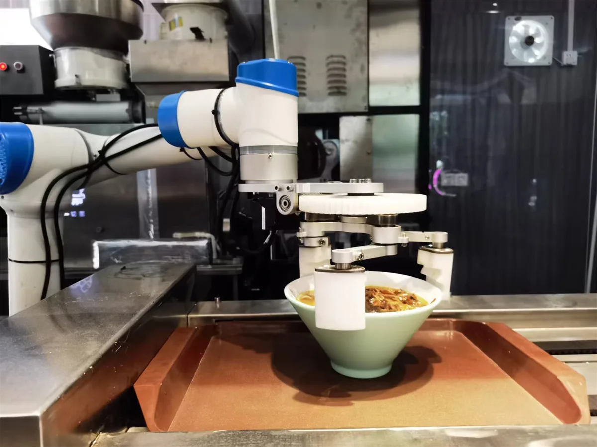 Smart Automatic Noodle Cooking Robot