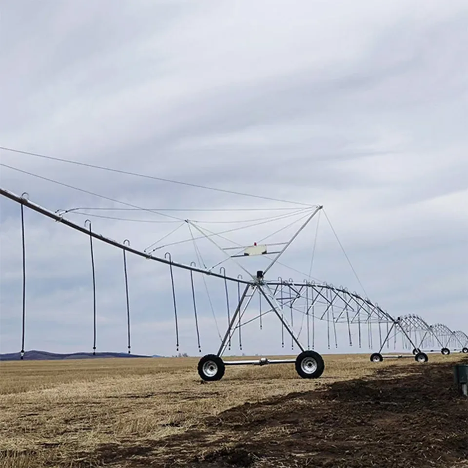 Center Pivot Irrigation System with Up to 800m Coverage for Large-Scale Farms