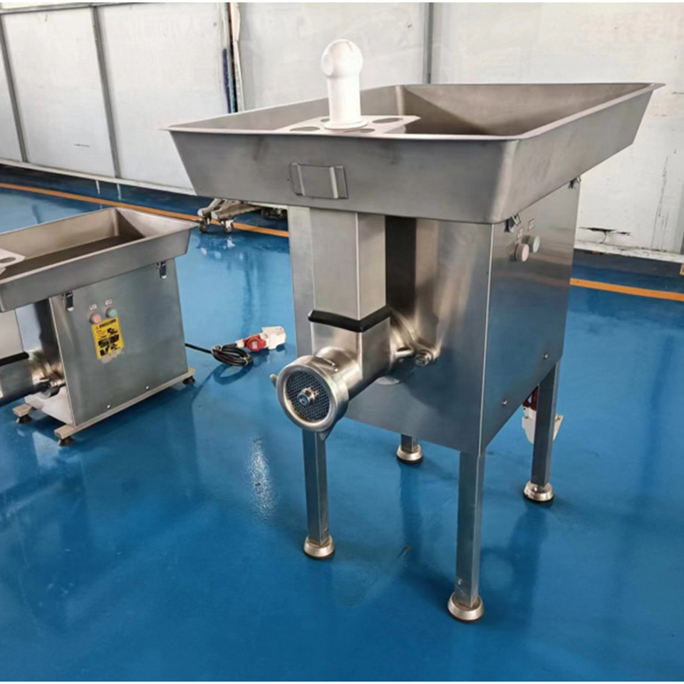 BB-332 Промышленная мясорубка 300 кг/ч, 3 кВт, нержавеющая сталь 304