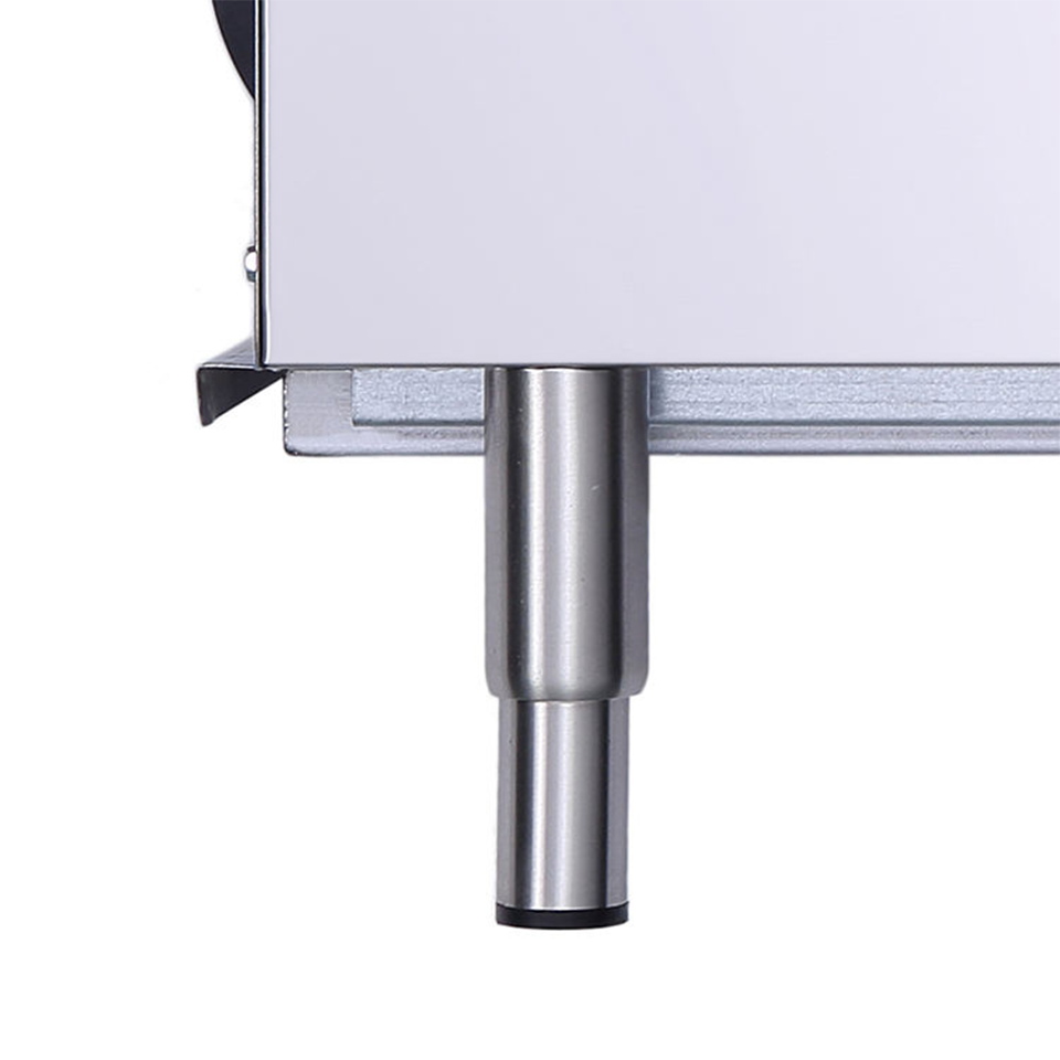 KB-R24 Cuisinière à gaz verticale 4 brûleurs avec four intégré pour cuisines professionnelles