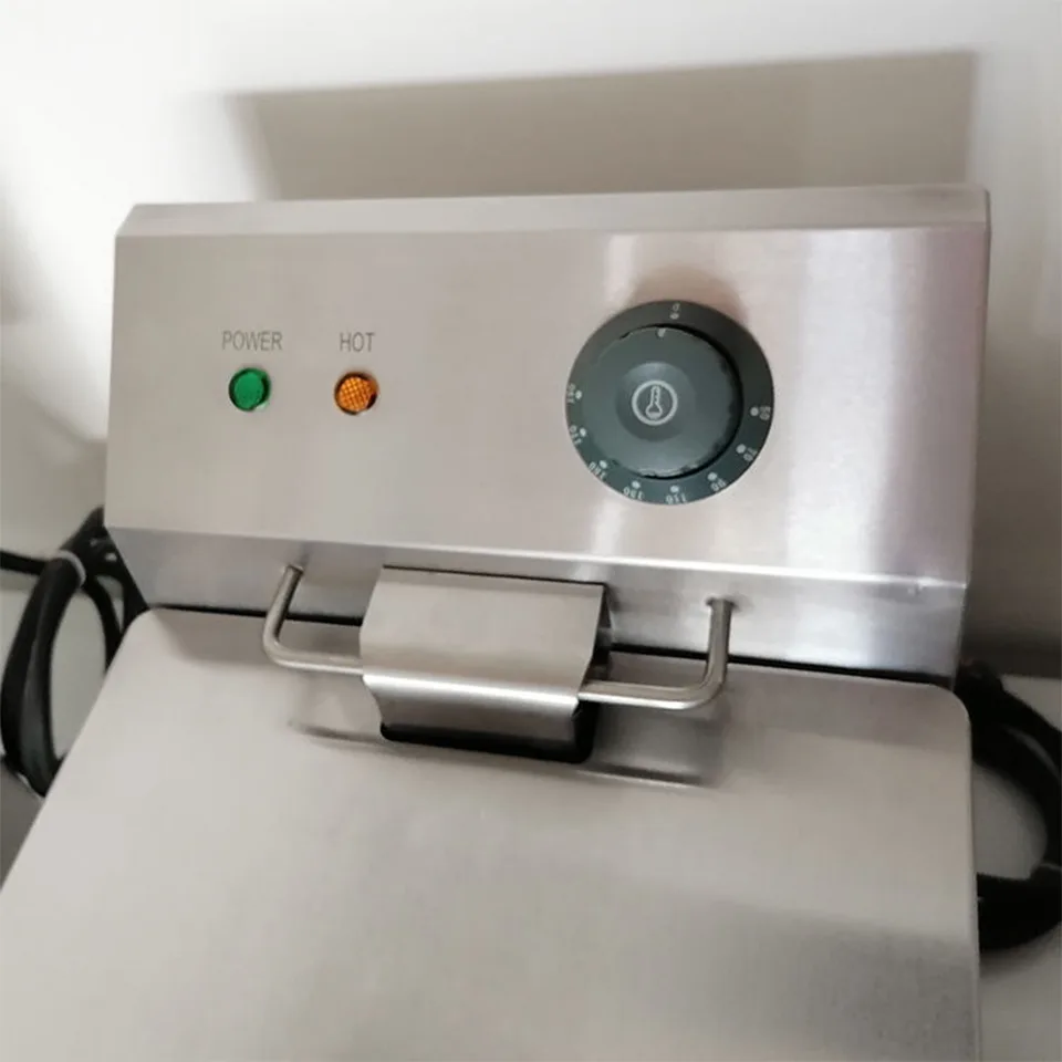 Digital Commercial Fryer 4kW Dual Tank Adjustable Temperature