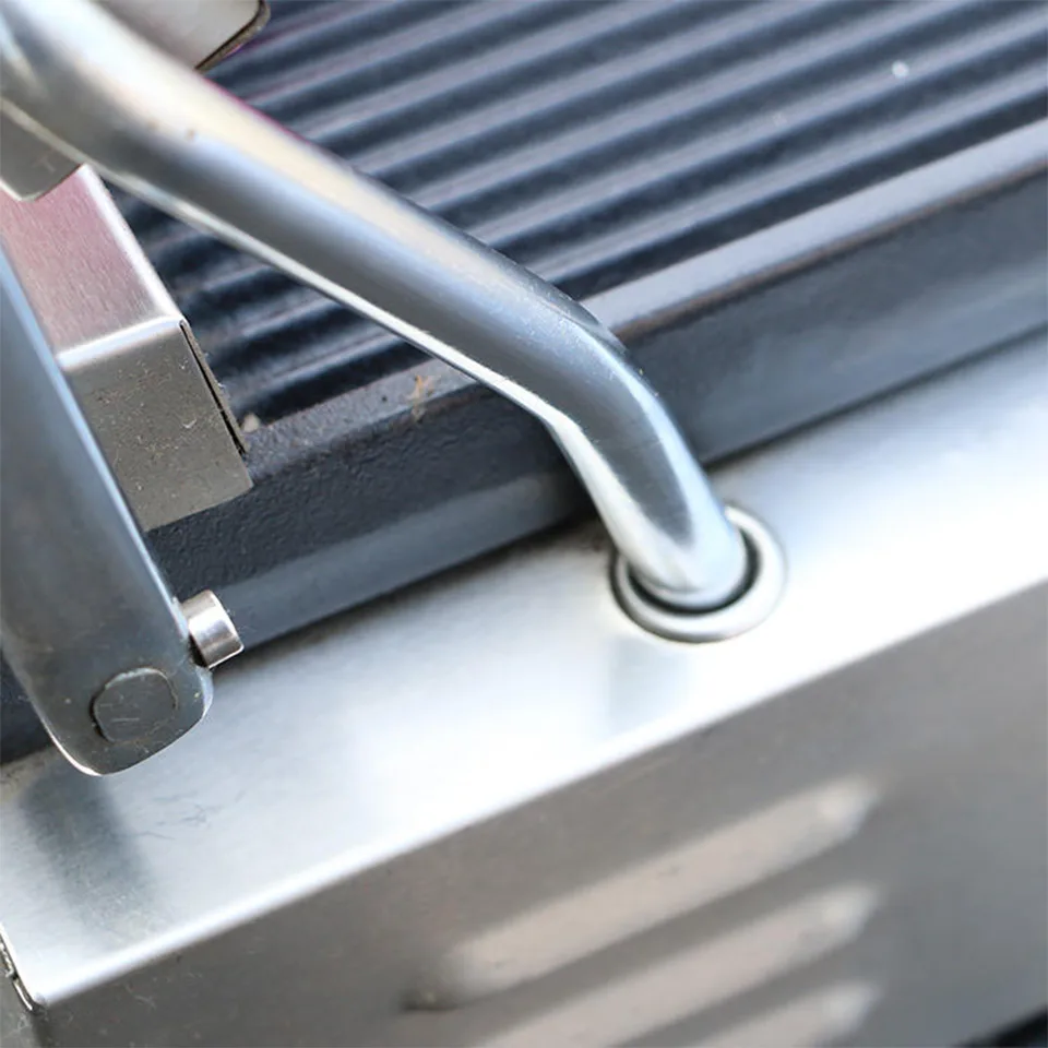 Gaufrier électrique E-DPX-13 avec plaques amovibles pour cafés et boulangeries